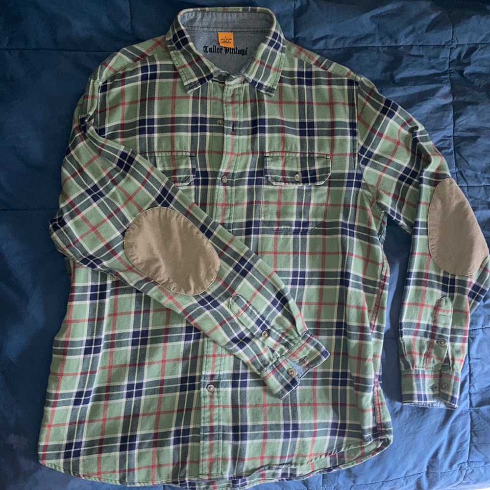 Stylish flannel button up